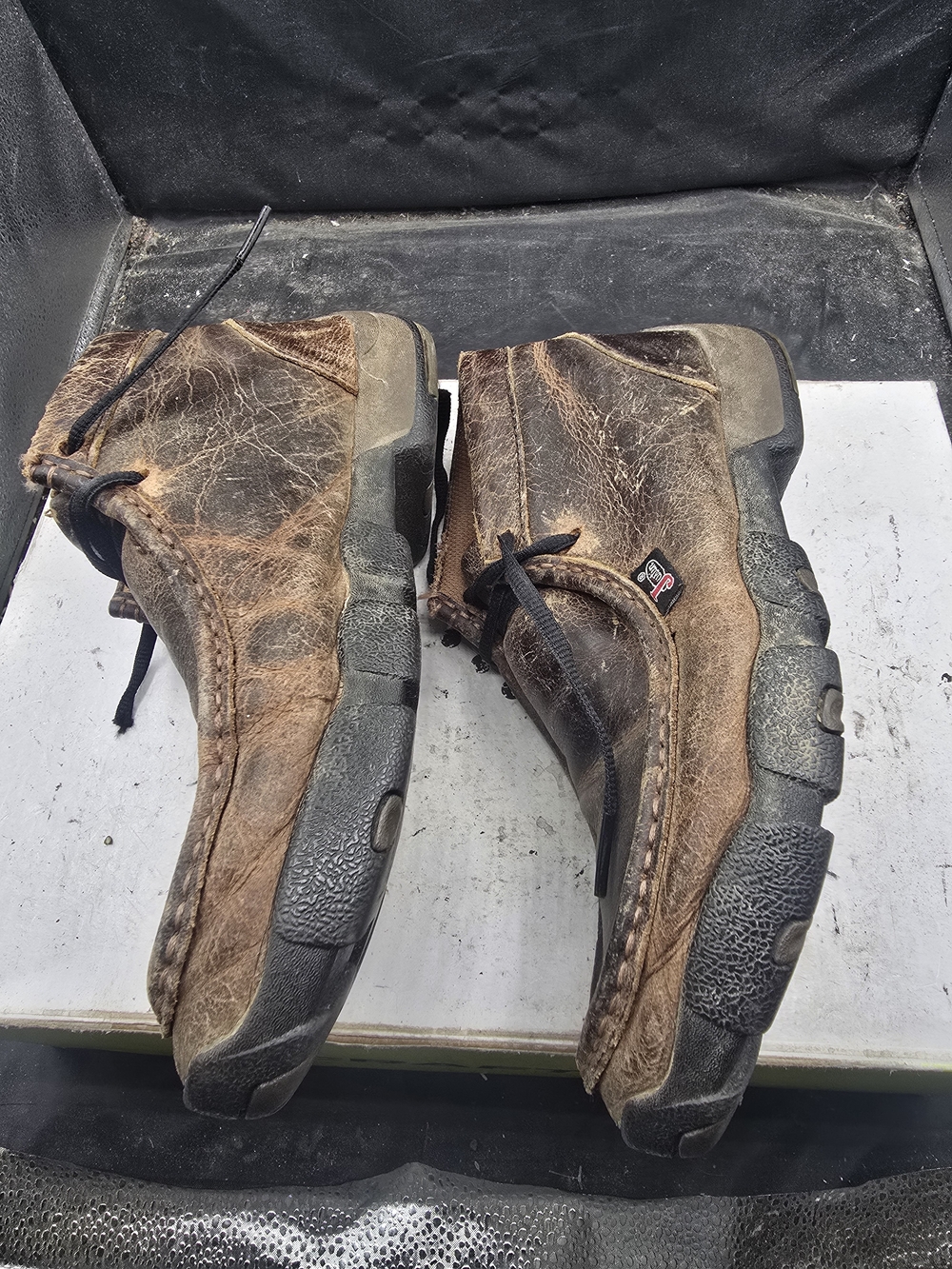 Justin Boots Brown Leather Ankle Booties - Picture 2 of 7